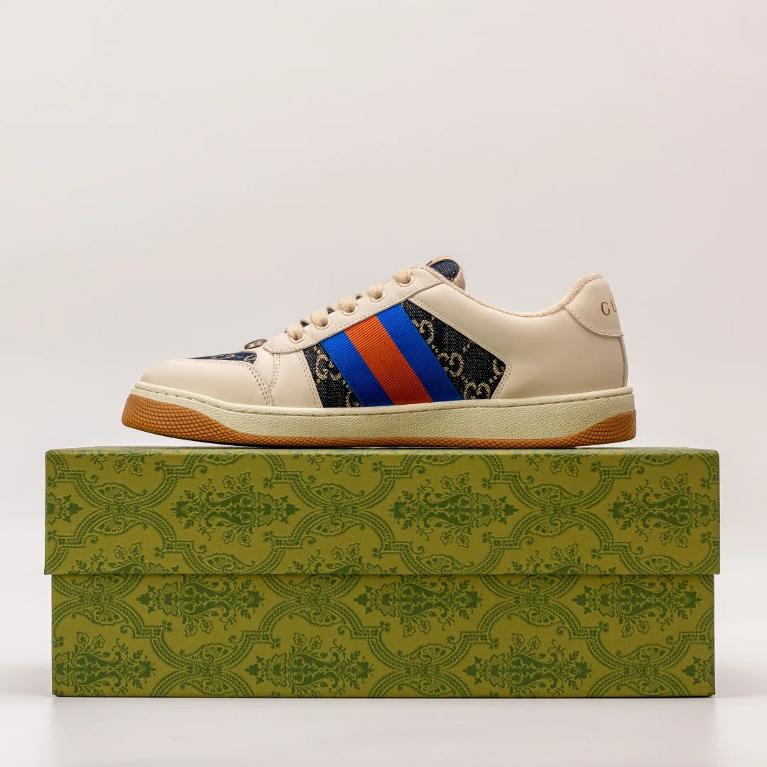 Ex-factory price 620 [Higher version] GUCCI casual sports distressed small dirty shoes, polished cowhide fabric, hand-made distressed effect!  Original terry cloth, delicate, soft, comfortable and breathable. Privately molded steel-stamped two-color original TPU outsole (lower layer is wider, upper layer is narrower) to differentiate the wrong version of the outsole in the market. Fabric, material, outsole, detail comparison SIZE: 34-41, 38-45 regular size (women's 34, 41, men's 38, 45 customized, non-returnable and non-exchangeable) (women's colors and men's models need to be customized)